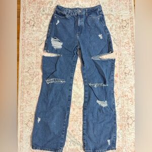 Zara mid-rise destroyed jeanz